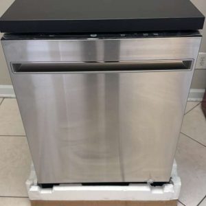 GE ENERGY STAR 24" Portable Dishwasher – Stainless Steel Interior (Model GPT225SSLSS)